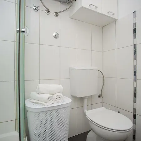 Center Beautiful Daire