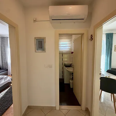 Apartment Center Beautiful Split
