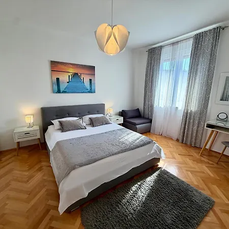 Center Beautiful Apartment