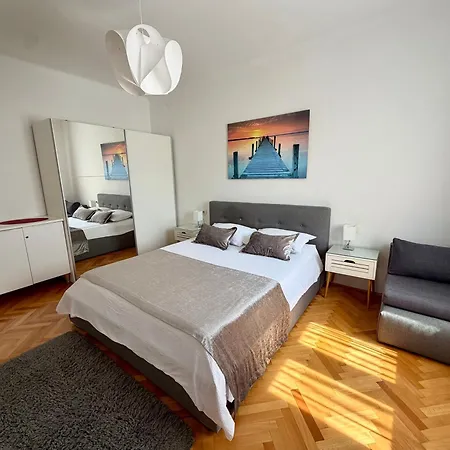 Apartment Center Beautiful
