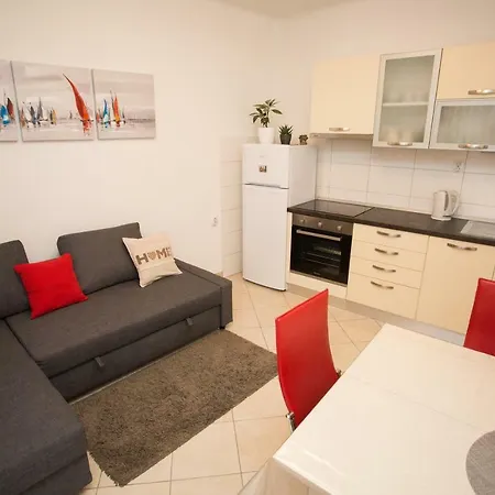 Apartment Center Beautiful Split